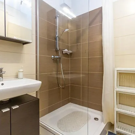 2br Lakeside Haven W Ac By Nw Appartement Siófok