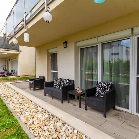 2br Lakeside Haven W Ac By Nw Appartement