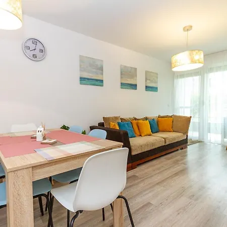 2br Lakeside Haven W Ac By Nw Appartement