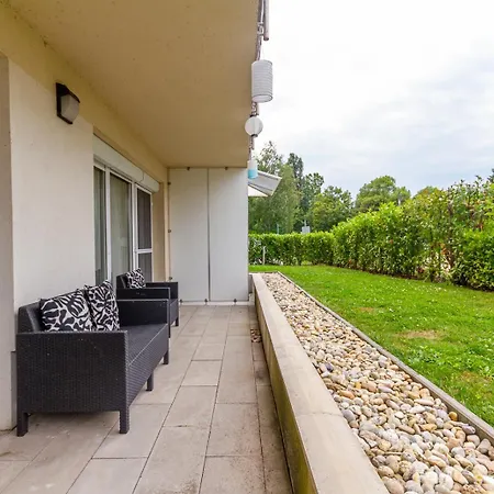 2br Lakeside Haven W Ac By Nw شقة شيوفوك