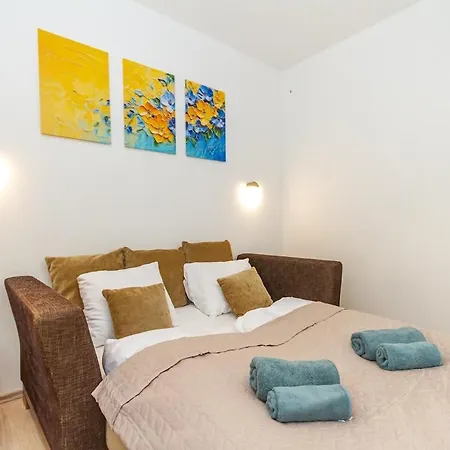 2br Lakeside Haven W Ac By Nw Siófok