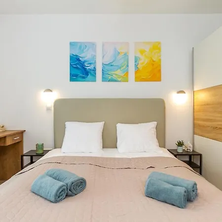 2br Lakeside Haven W Ac By Nw Appartement *