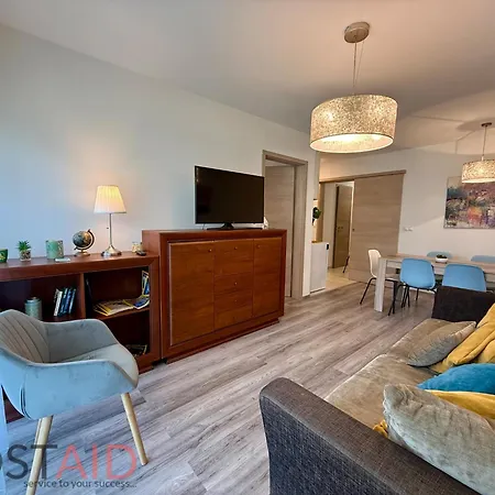 2br Lakeside Haven W Ac By Nw Appartement