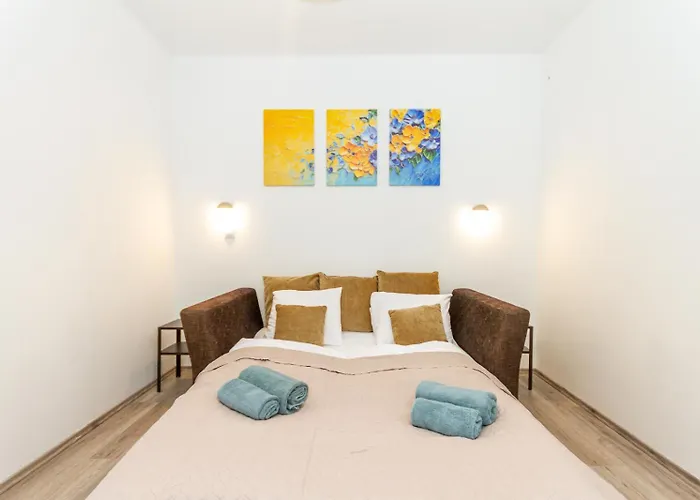 2br Lakeside Haven W Ac By Nw Διαμέρισμα